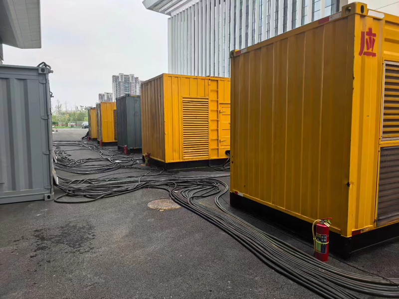 市北不同季节柴油发电机组保养有哪些注意事项?