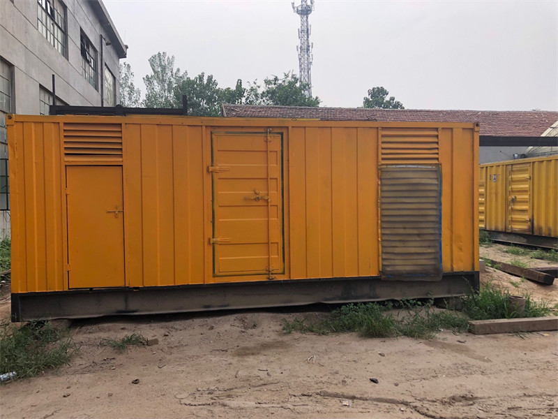 市北柴油发电机如何判断新机油是否已经完全充满机油滤清器？