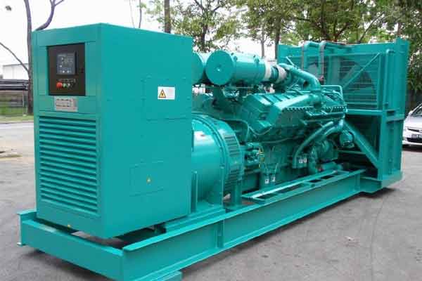 市北柴油发电机组电压不稳定怎样维修?